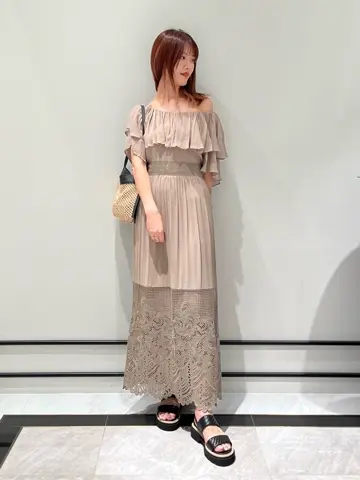 GRACE CONTINENTAL A.Kameyama コーディネート画像