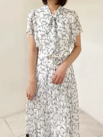 GRACE CONTINENTAL MORITA AI コーディネート画像