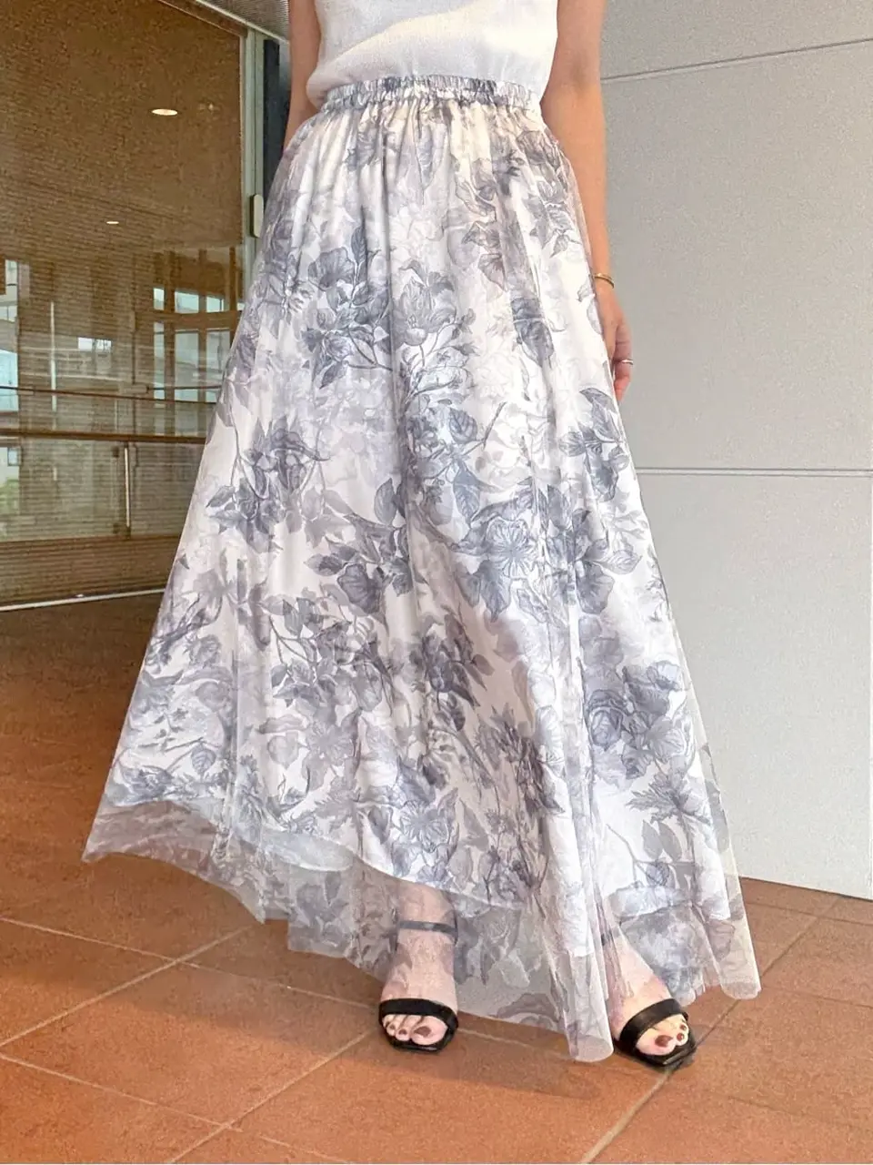 GRACE CONTINENTAL FUKUSHIMA YURIE コーディネート画像