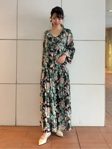 GRACE CONTINENTAL FUKUSHIMA YURIE コーディネート画像