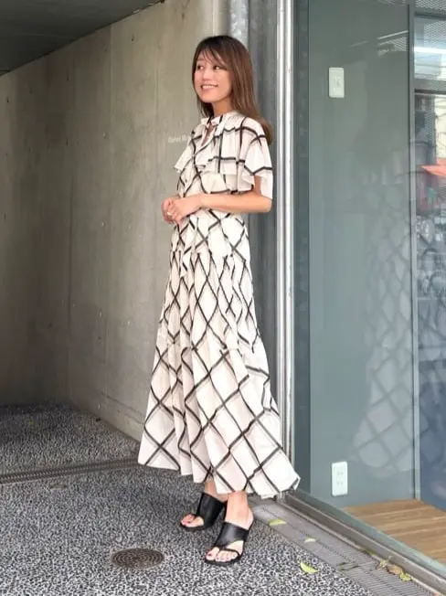 GRACE CONTINENTAL yukimi yonee コーディネート画像