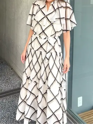 GRACE CONTINENTAL yukimi yonee コーディネート画像