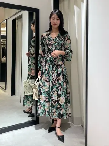 GRACE CONTINENTAL 端場　わかな コーディネート画像