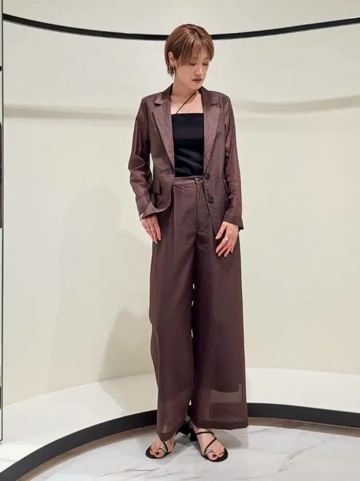 GRACE CONTINENTAL 今野　志保 コーディネート画像