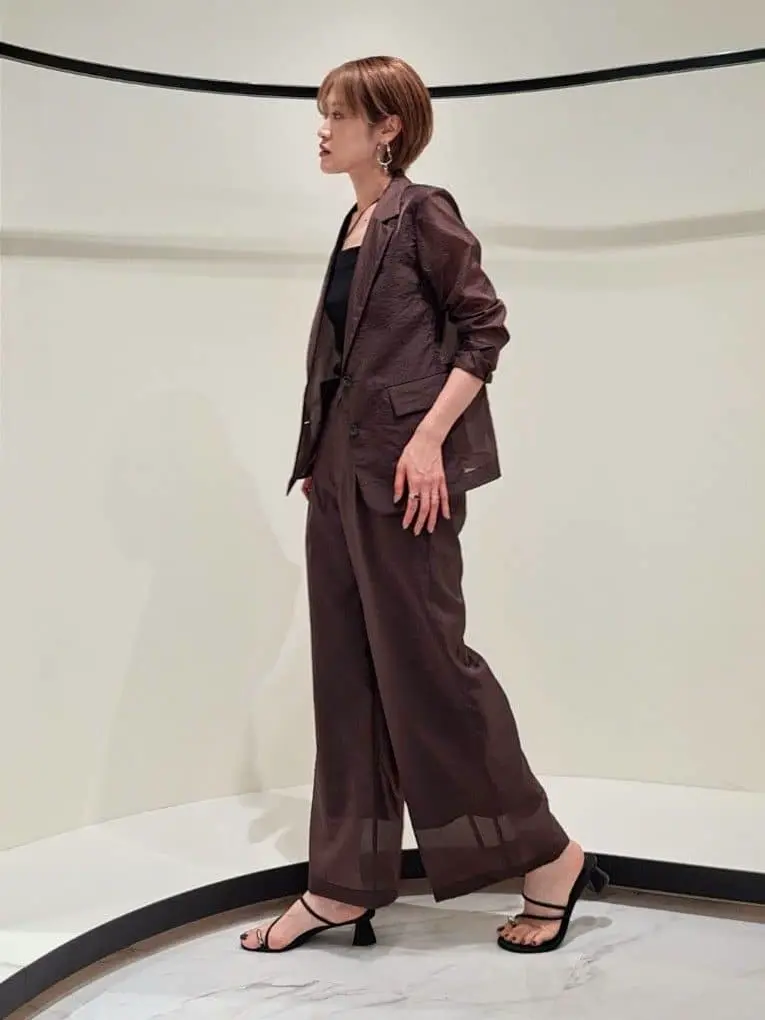 GRACE CONTINENTAL 今野　志保 コーディネート画像