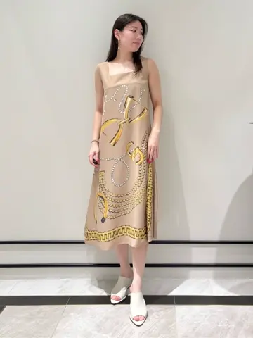 GRACE CONTINENTAL Shiori コーディネート画像