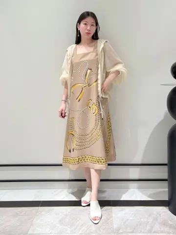 GRACE CONTINENTAL Shiori コーディネート画像