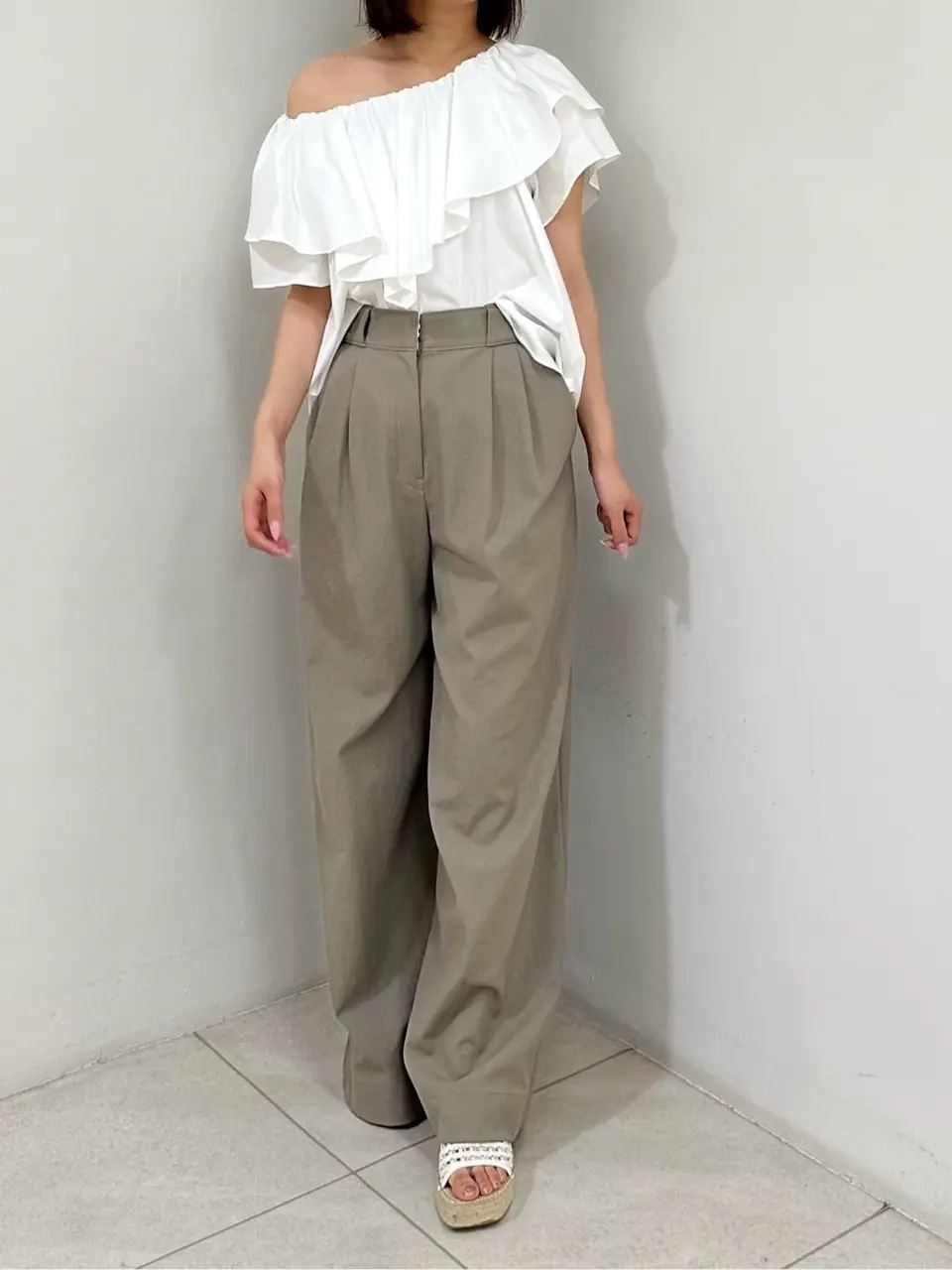 GRACE CONTINENTAL MORITA AI コーディネート画像