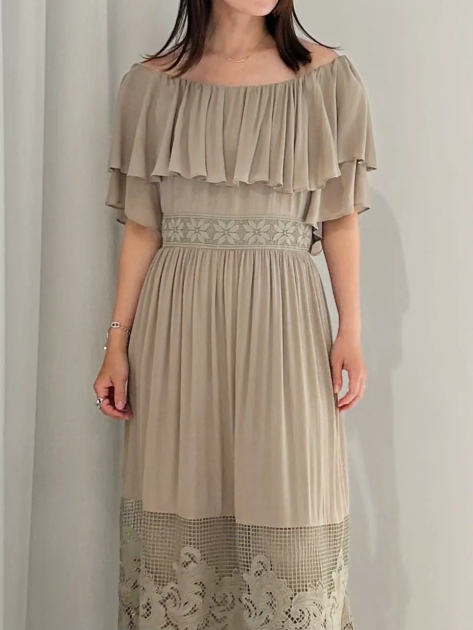 GRACE CONTINENTAL 古川温子 コーディネート画像