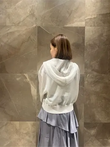 GRACE CONTINENTAL 穐山　香織 コーディネート画像