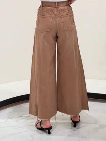 GRACE CONTINENTAL 今野　志保 コーディネート画像