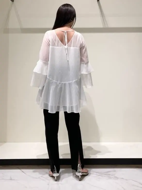 GRACE CONTINENTAL 平野 裕華 コーディネート画像