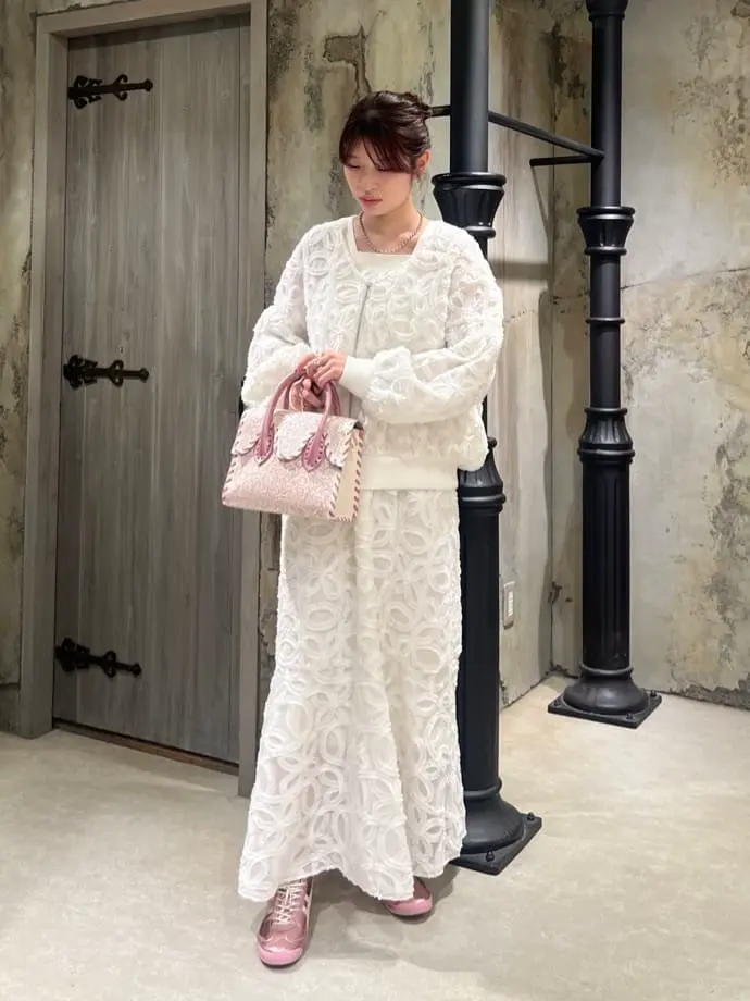 GRACE CONTINENTAL NORIA コーディネート画像