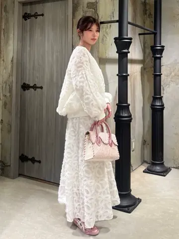 GRACE CONTINENTAL NORIA コーディネート画像