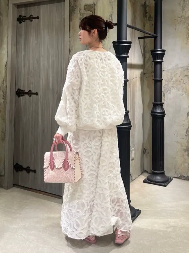 GRACE CONTINENTAL NORIA コーディネート画像