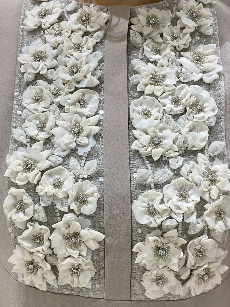 GRACE CONTINENTAL 泉　敦子 コーディネート画像