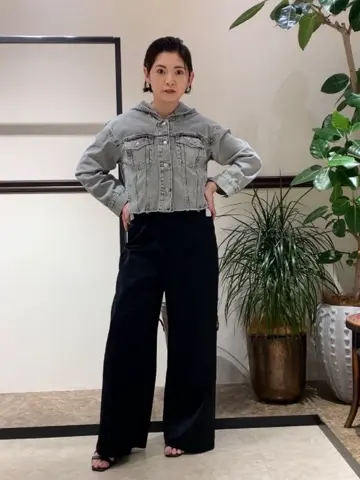 GRACE CONTINENTAL N.YURI コーディネート画像