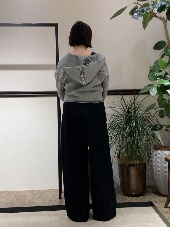 GRACE CONTINENTAL N.YURI コーディネート画像