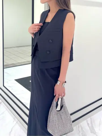 GRACE CONTINENTAL yukimi yonee コーディネート画像