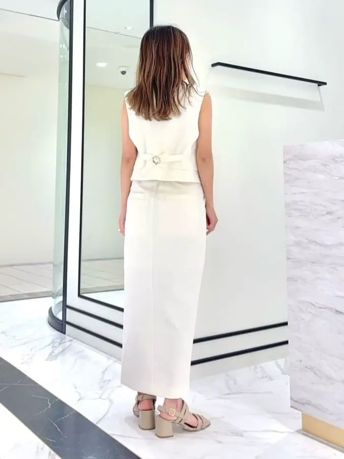 GRACE CONTINENTAL yukimi yonee コーディネート画像