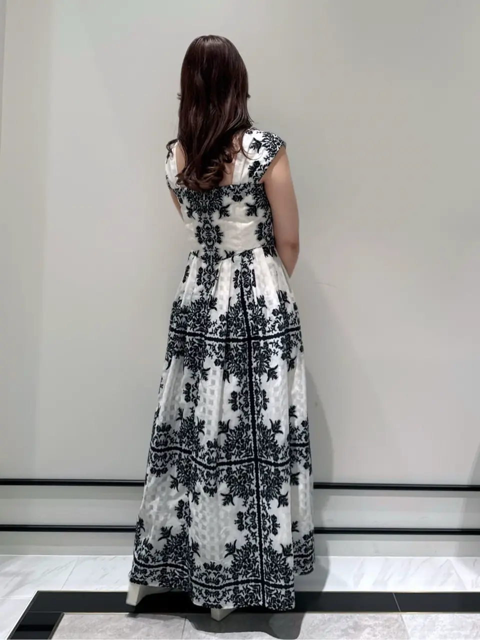 GRACE CONTINENTAL MOMOKO コーディネート画像