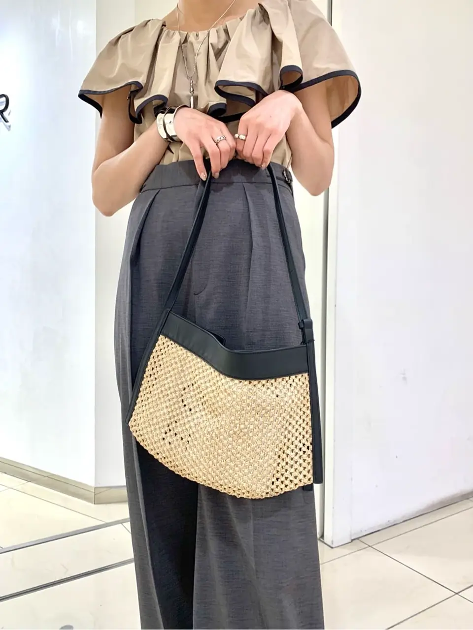 GRACE CONTINENTAL haruka iwasaki コーディネート画像