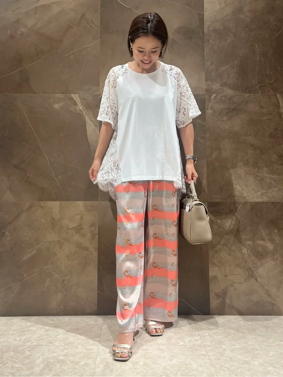 GRACE CONTINENTAL 穐山　香織 コーディネート画像