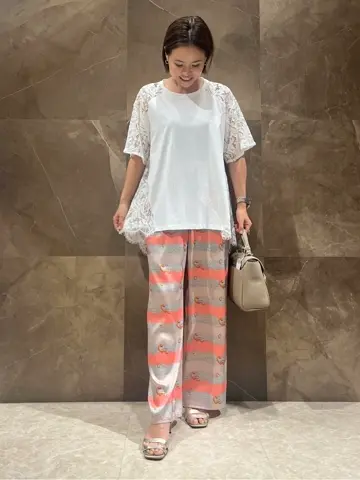 GRACE CONTINENTAL 穐山　香織 コーディネート画像