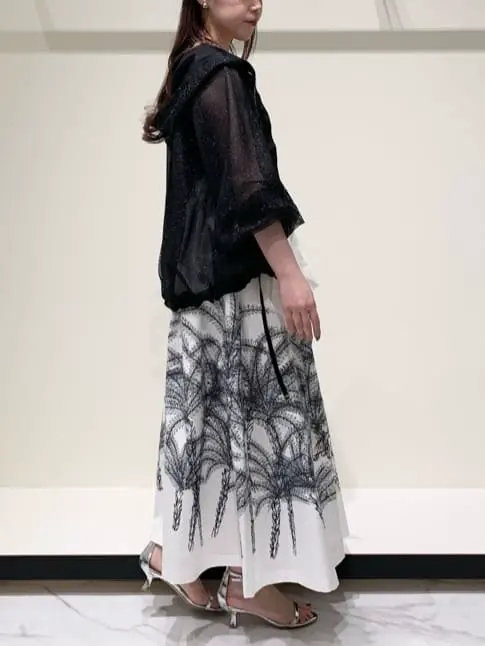 GRACE CONTINENTAL 平野 裕華 コーディネート画像