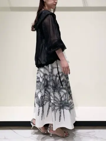 GRACE CONTINENTAL 平野 裕華 コーディネート画像