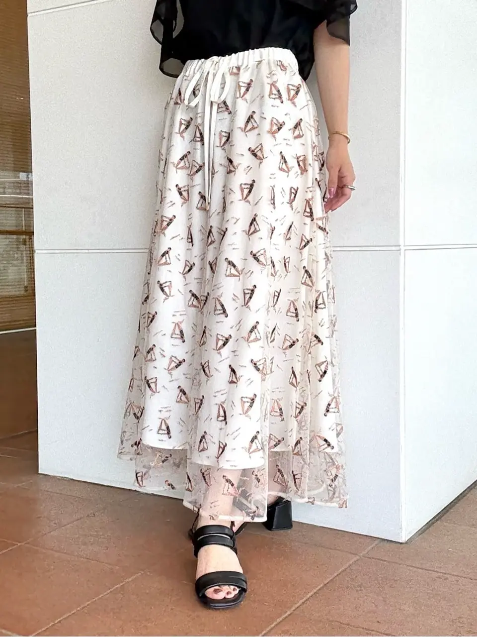 GRACE CONTINENTAL FUKUSHIMA YURIE コーディネート画像