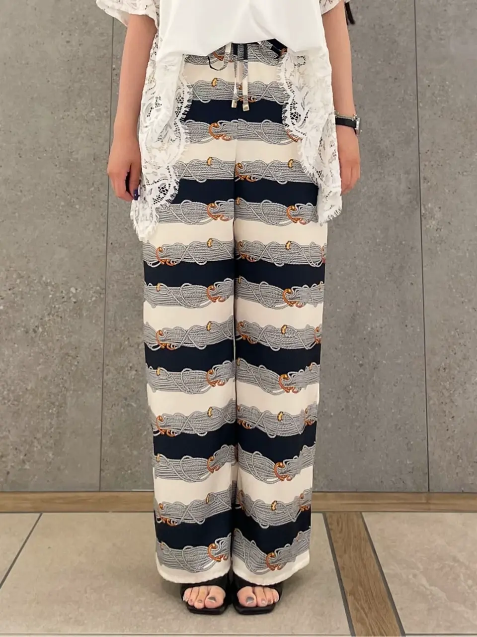 GRACE CONTINENTAL 清水　杏梨 コーディネート画像