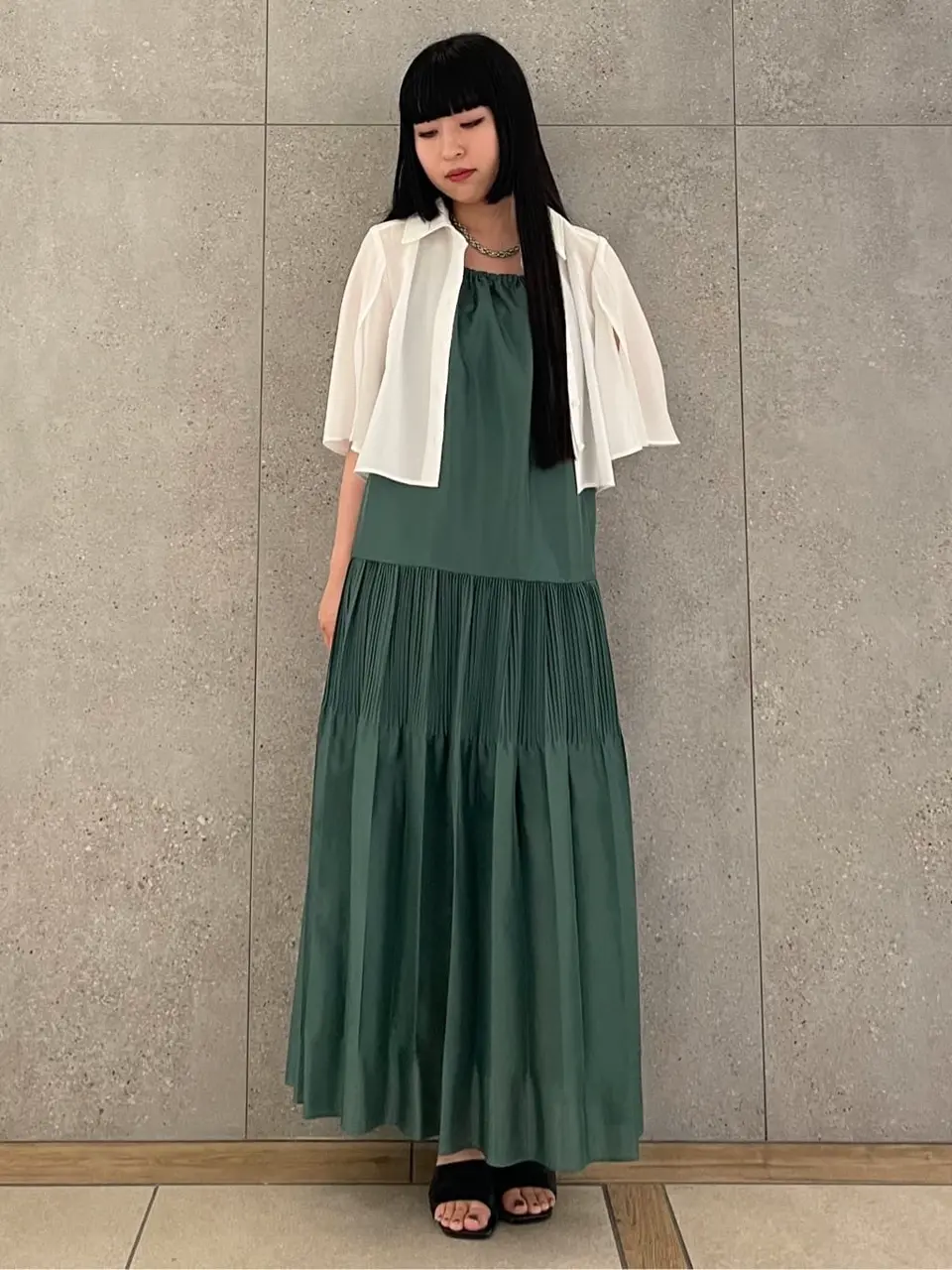 GRACE CONTINENTAL 清水　杏梨 コーディネート画像