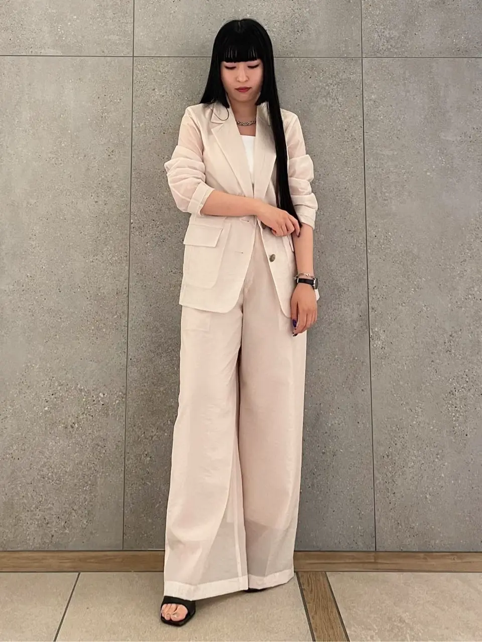 GRACE CONTINENTAL 清水　杏梨 コーディネート画像