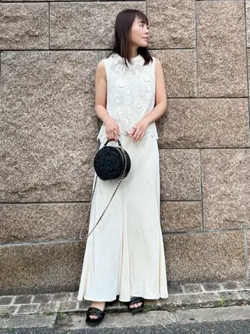 GRACE CONTINENTAL 古川温子 コーディネート画像