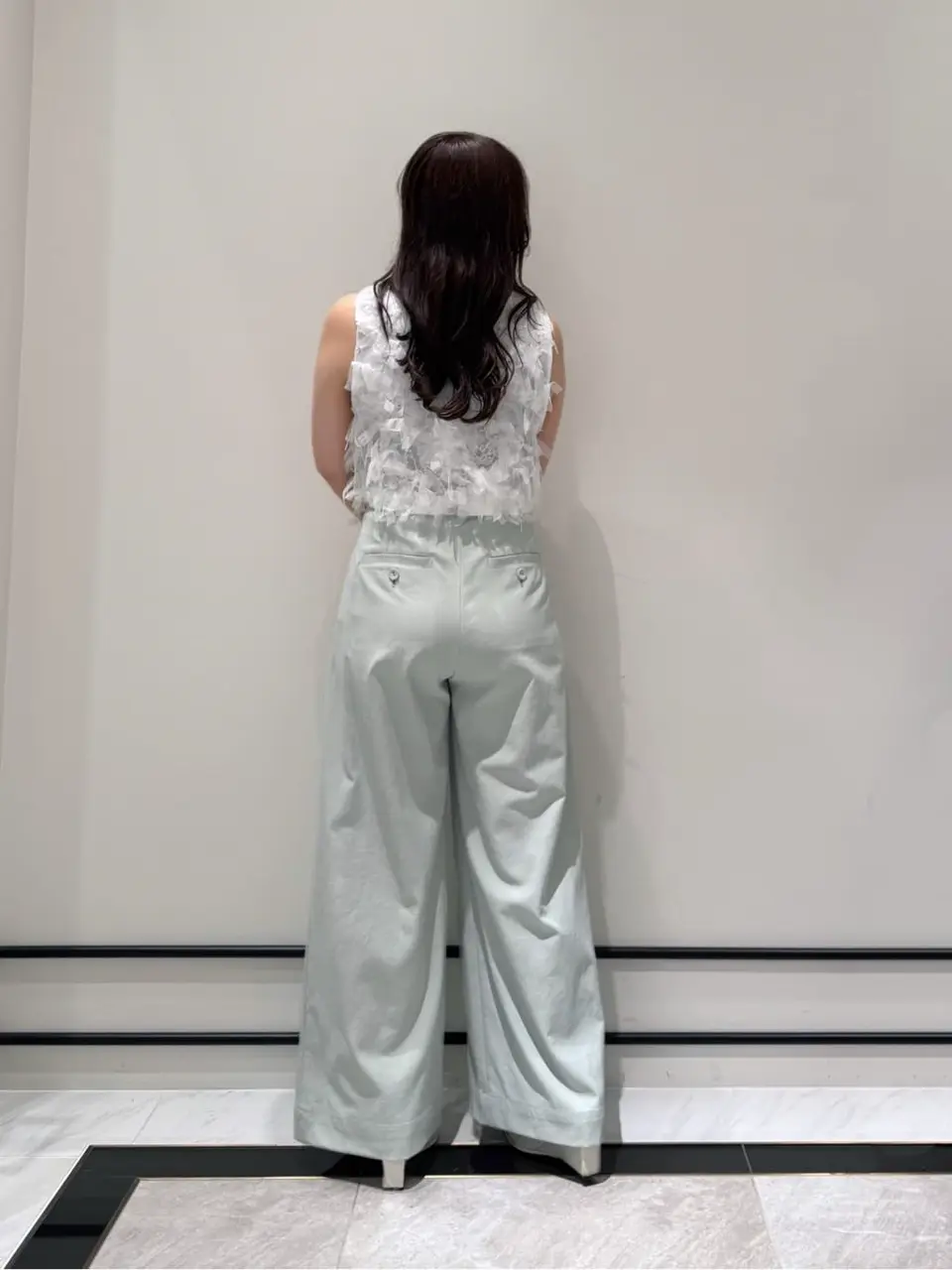 GRACE CONTINENTAL MOMOKO コーディネート画像