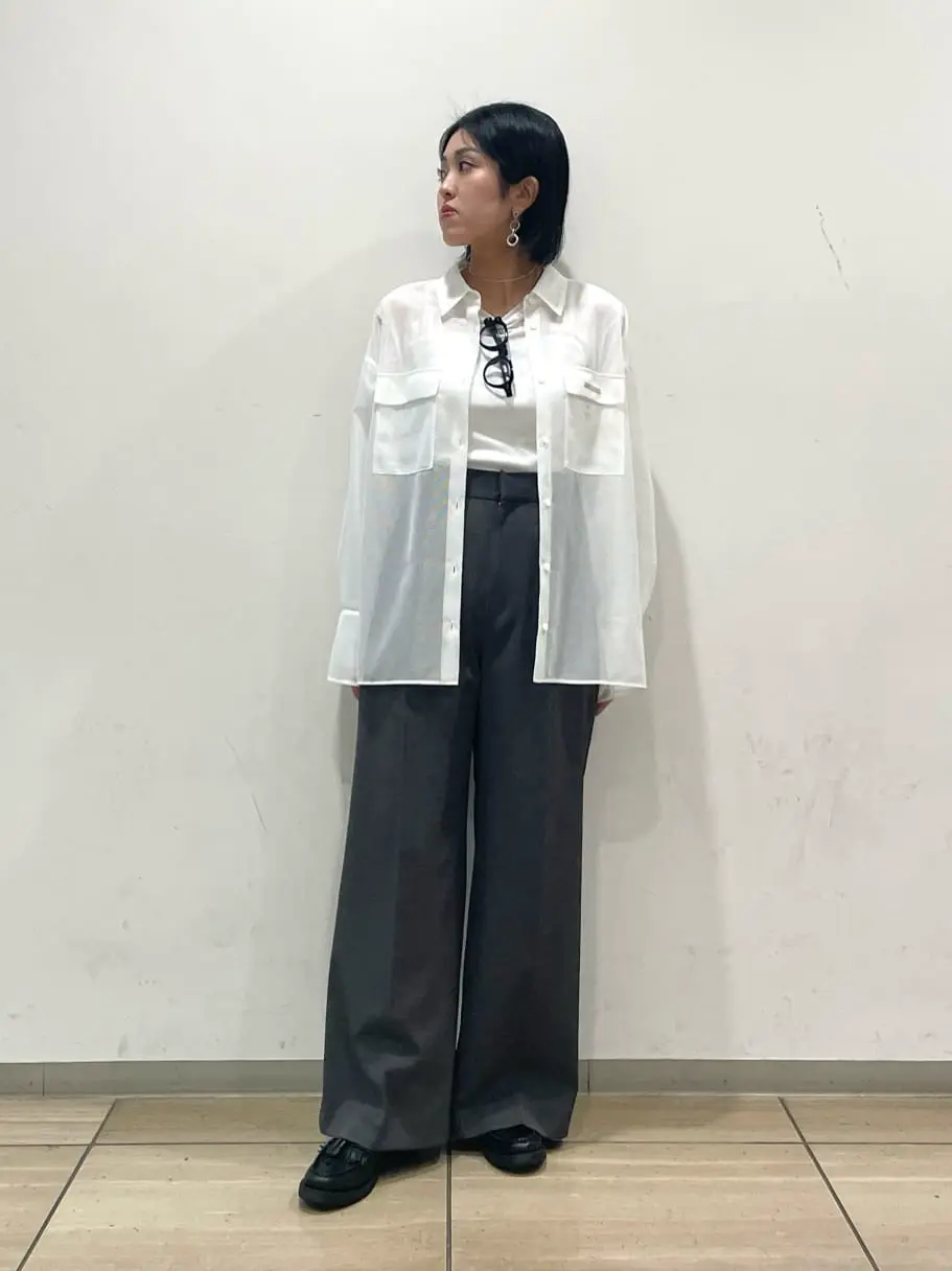 GRACE CONTINENTAL yoshi コーディネート画像