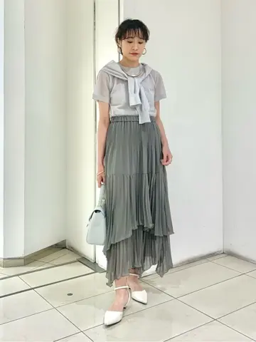 GRACE CONTINENTAL haruka iwasaki コーディネート画像