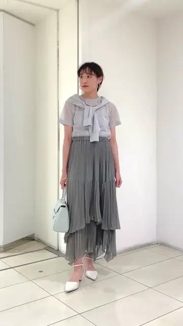 GRACE CONTINENTAL haruka iwasaki コーディネート画像