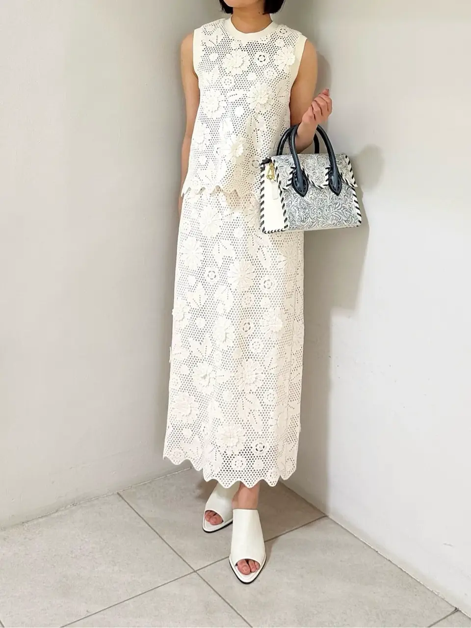 GRACE CONTINENTAL MORITA AI コーディネート画像