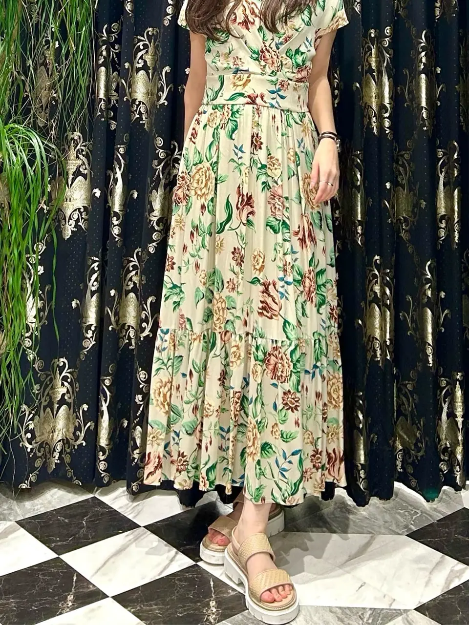 GRACE CONTINENTAL 志田　悠 コーディネート画像