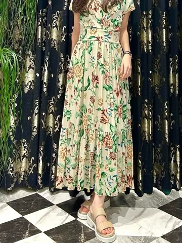 GRACE CONTINENTAL 志田　悠 コーディネート画像