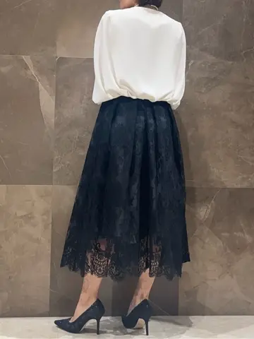 GRACE CONTINENTAL 穐山　香織 コーディネート画像