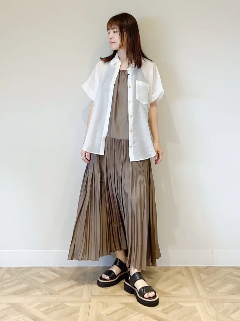 GRACE CONTINENTAL 古川温子 コーディネート画像