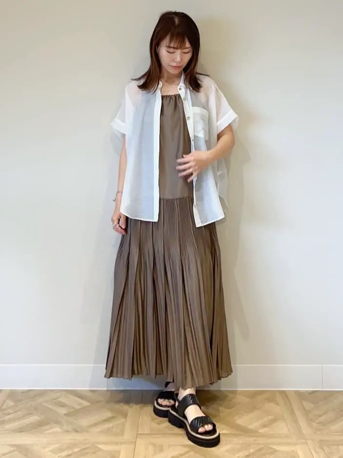 GRACE CONTINENTAL 古川温子 コーディネート画像