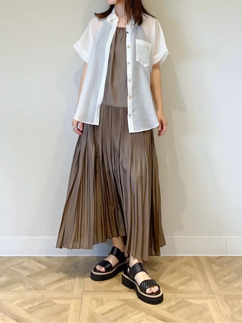 GRACE CONTINENTAL 古川温子 コーディネート画像