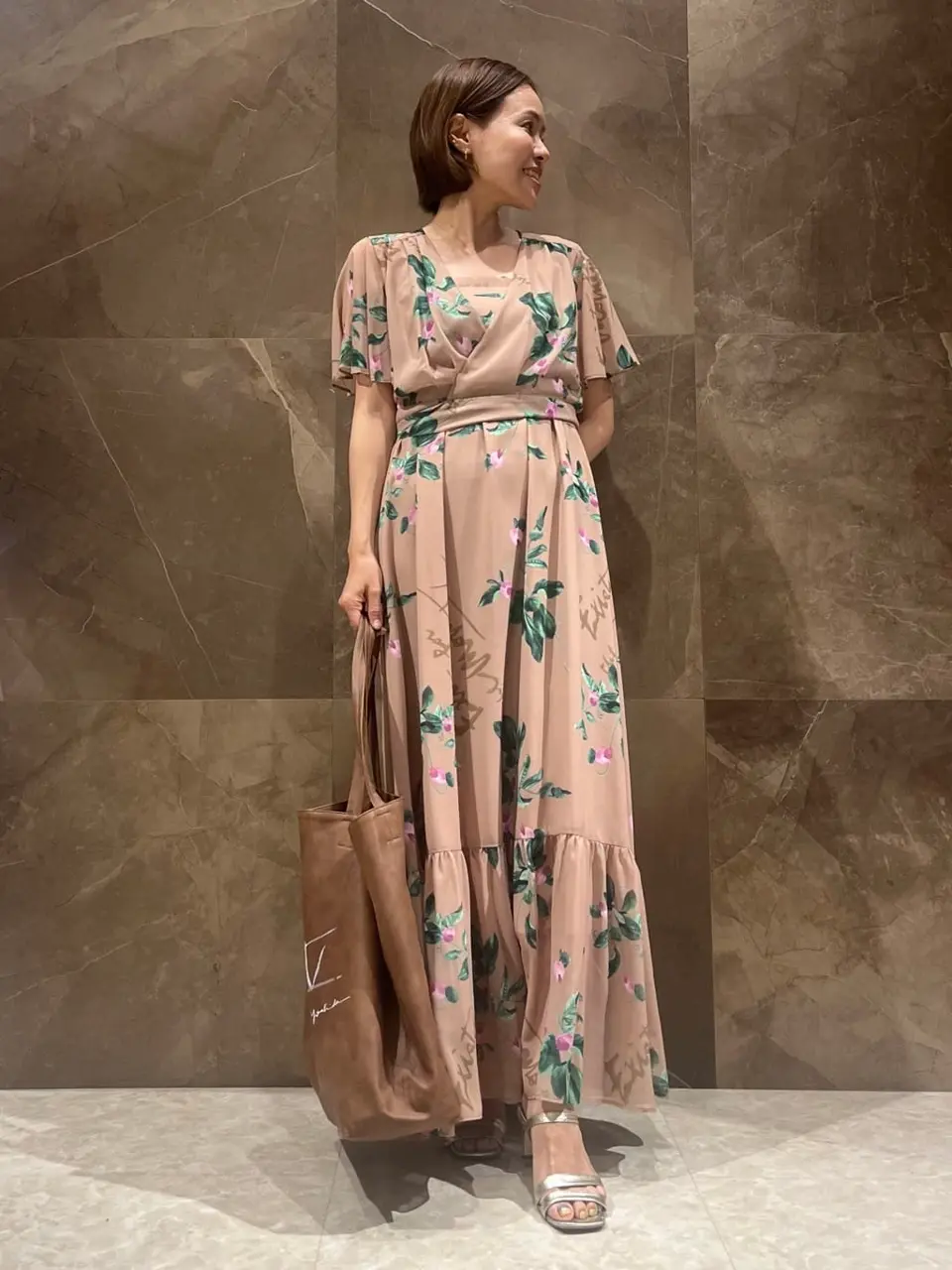 GRACE CONTINENTAL 穐山　香織 コーディネート画像