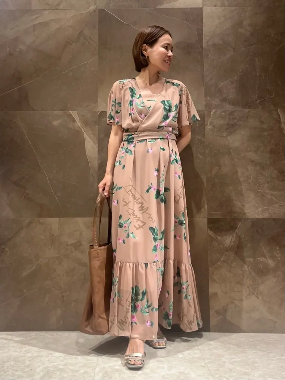 GRACE CONTINENTAL 穐山　香織 コーディネート画像