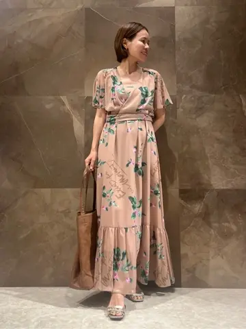 GRACE CONTINENTAL 穐山　香織 コーディネート画像