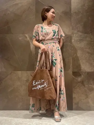 GRACE CONTINENTAL 穐山　香織 コーディネート画像